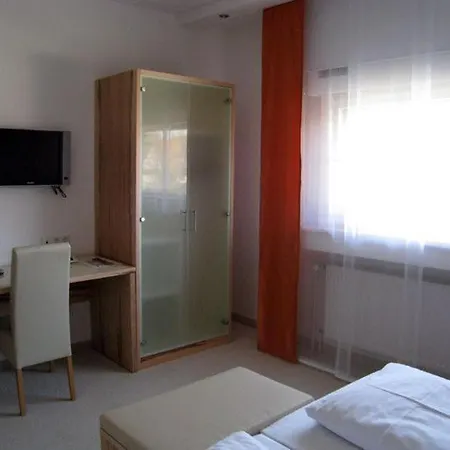 Barbarina Τούμπινγκεν